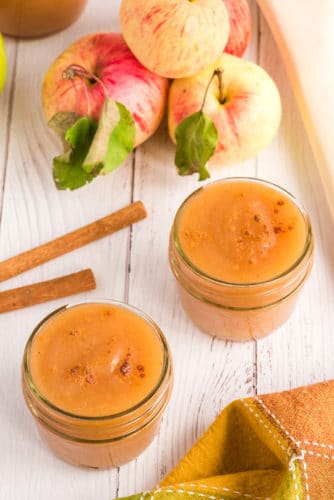 instant pot applesauce in glass jars