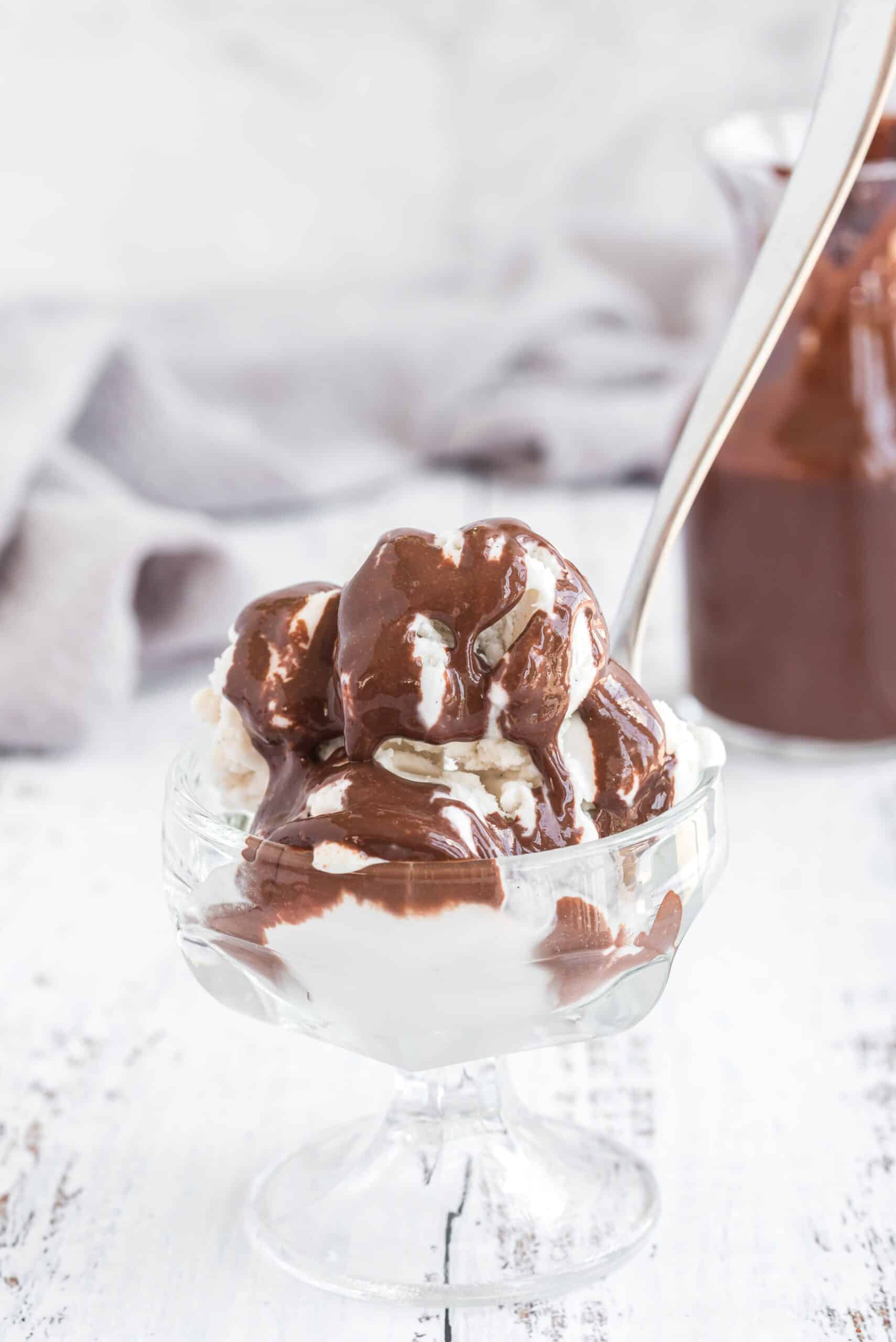 vegan hot fudge sauce